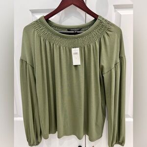 NWT Banana Republic Green Smocked Blouse Size Small